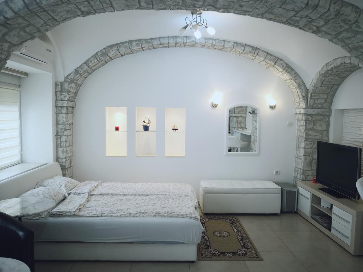 Apartment Zemun Old Town Center Beograd Eksteriør bilde