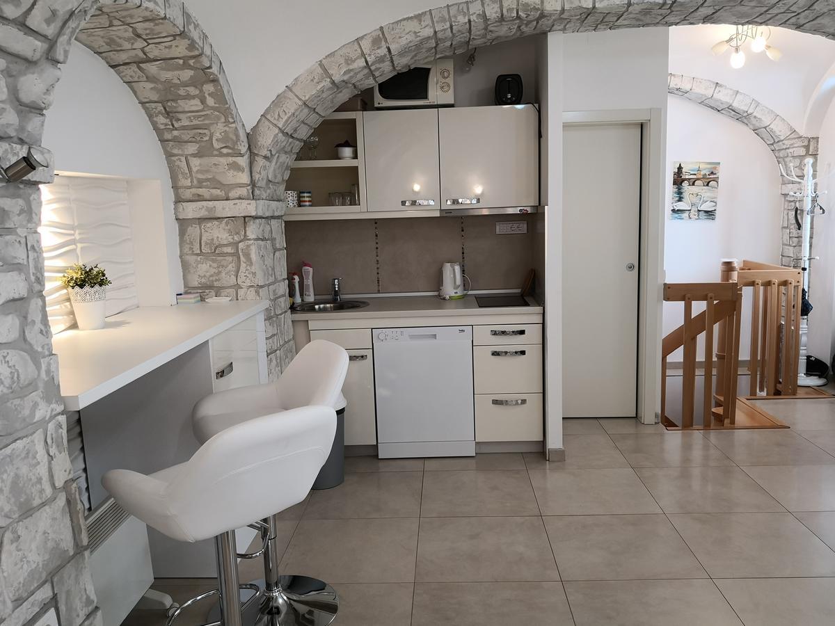 Apartment Zemun Old Town Center Beograd Eksteriør bilde