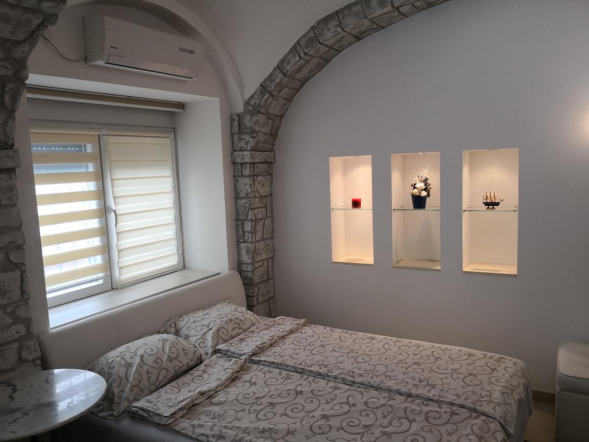Apartment Zemun Old Town Center Beograd Eksteriør bilde